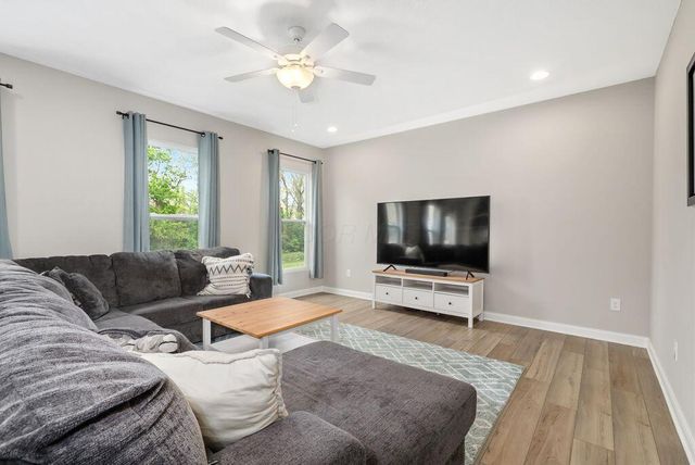 546 Clark Drive, Reynoldsburg, OH 43068
