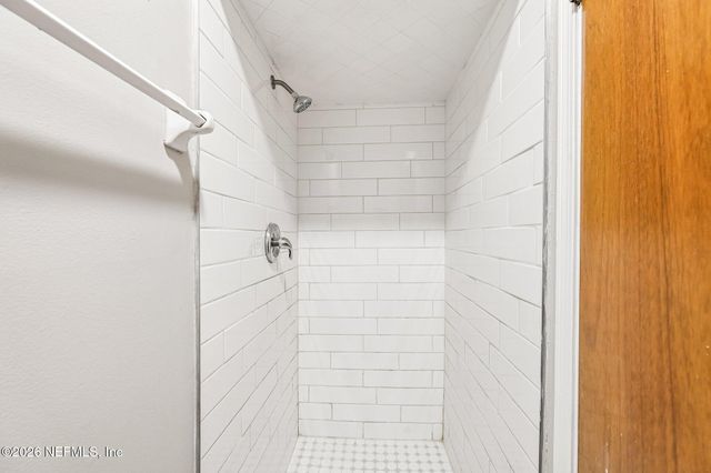 1975 BLUEBIRD Run W, Orange Park, FL 32073