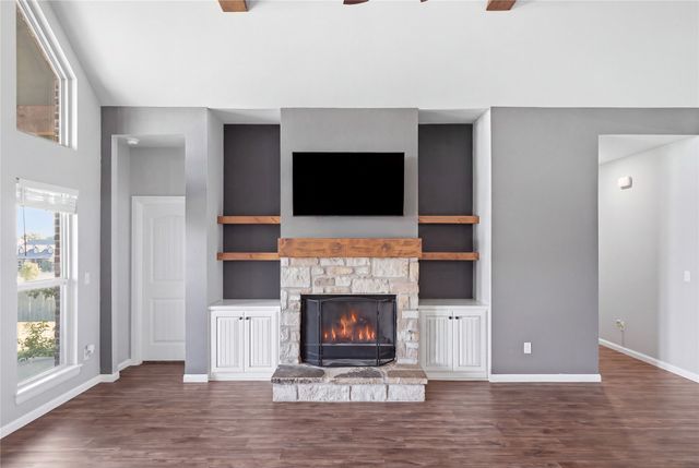 2115 E 45th Circle S, Sand Springs, OK 74063