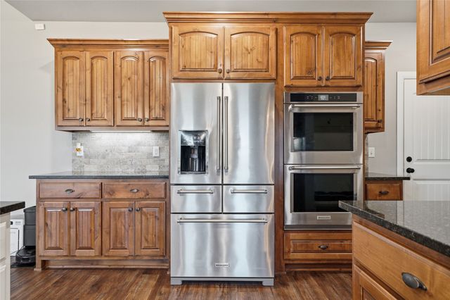 2115 E 45th Circle S, Sand Springs, OK 74063