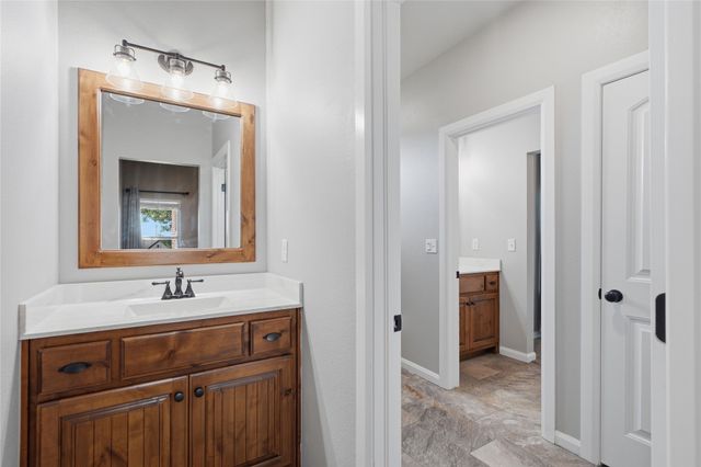 2115 E 45th Circle S, Sand Springs, OK 74063