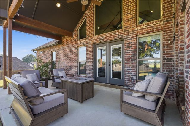 2115 E 45th Circle S, Sand Springs, OK 74063