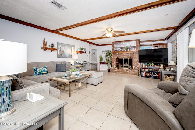 117 Muirfield Court, Ocean Springs, MS 39564