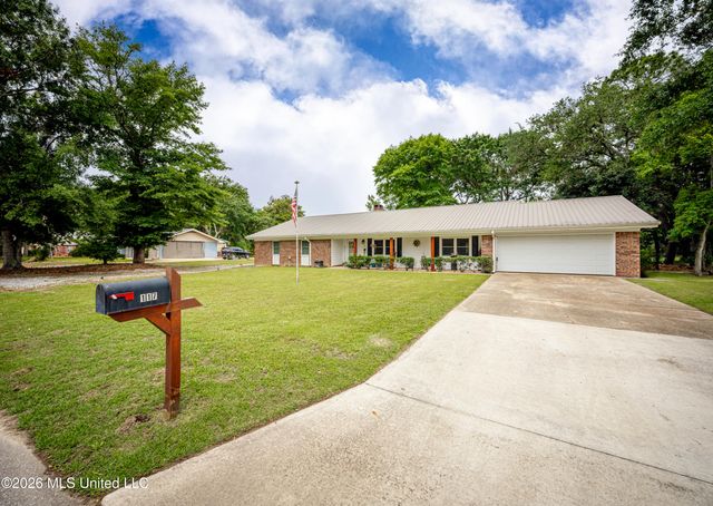117 Muirfield Court, Ocean Springs, MS 39564
