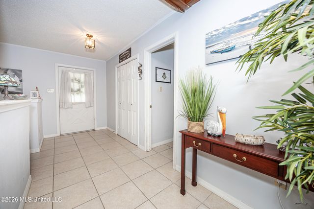 117 Muirfield Court, Ocean Springs, MS 39564
