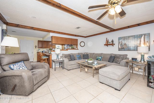 117 Muirfield Court, Ocean Springs, MS 39564