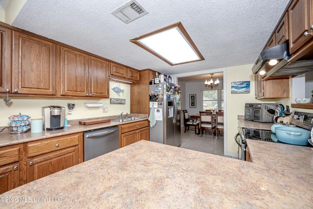 117 Muirfield Court, Ocean Springs, MS 39564