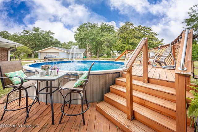 117 Muirfield Court, Ocean Springs, MS 39564