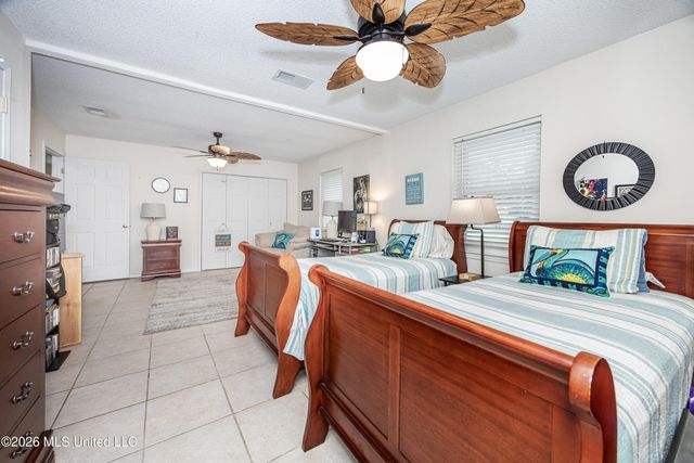 117 Muirfield Court, Ocean Springs, MS 39564