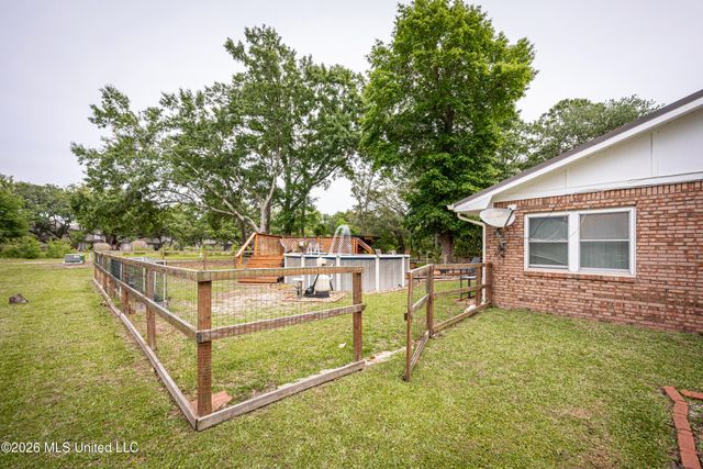 117 Muirfield Court, Ocean Springs, MS 39564