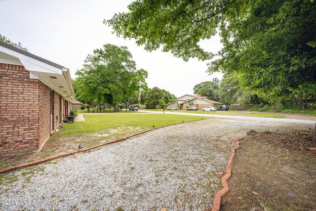 117 Muirfield Court, Ocean Springs, MS 39564
