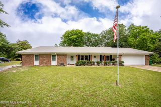 117 Muirfield Court, Ocean Springs, MS 39564
