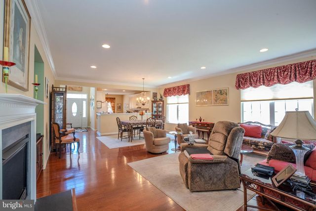 3 HIGHT BLVD, Hightstown, NJ 08520