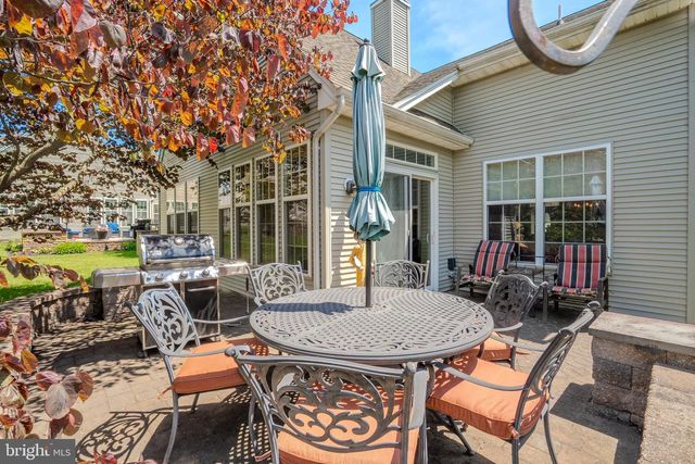 3 HIGHT BLVD, Hightstown, NJ 08520