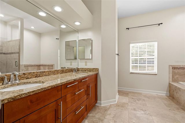 3632 COLD CREEK DRIVE, Valrico, FL 33596