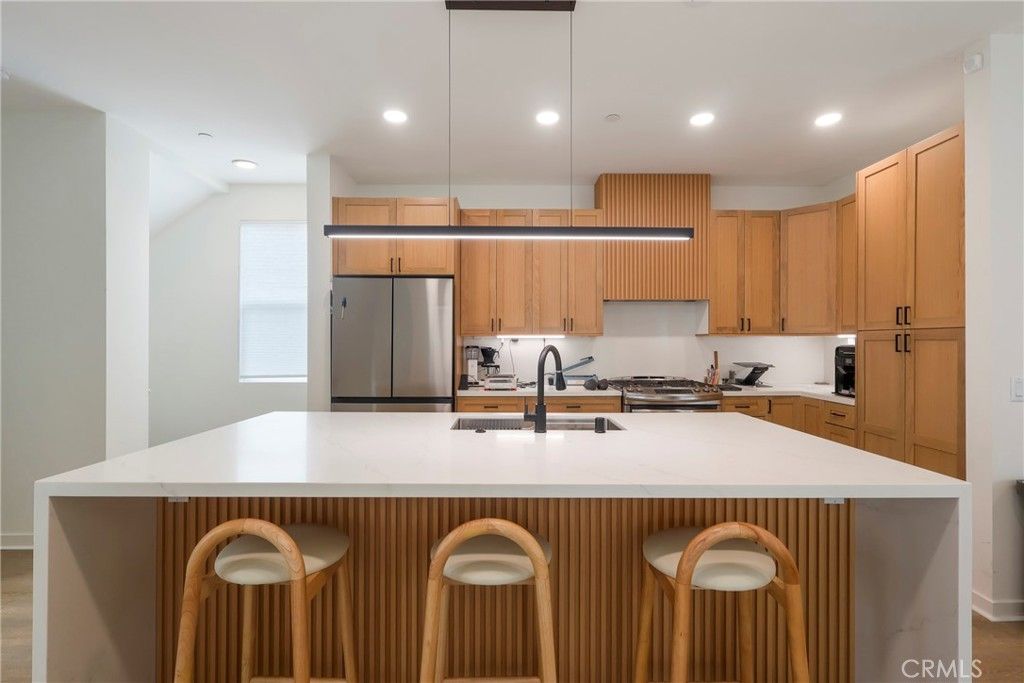 Image 12 of property listing at 809 Brickyard Lane, Costa Mesa, CA 92627
