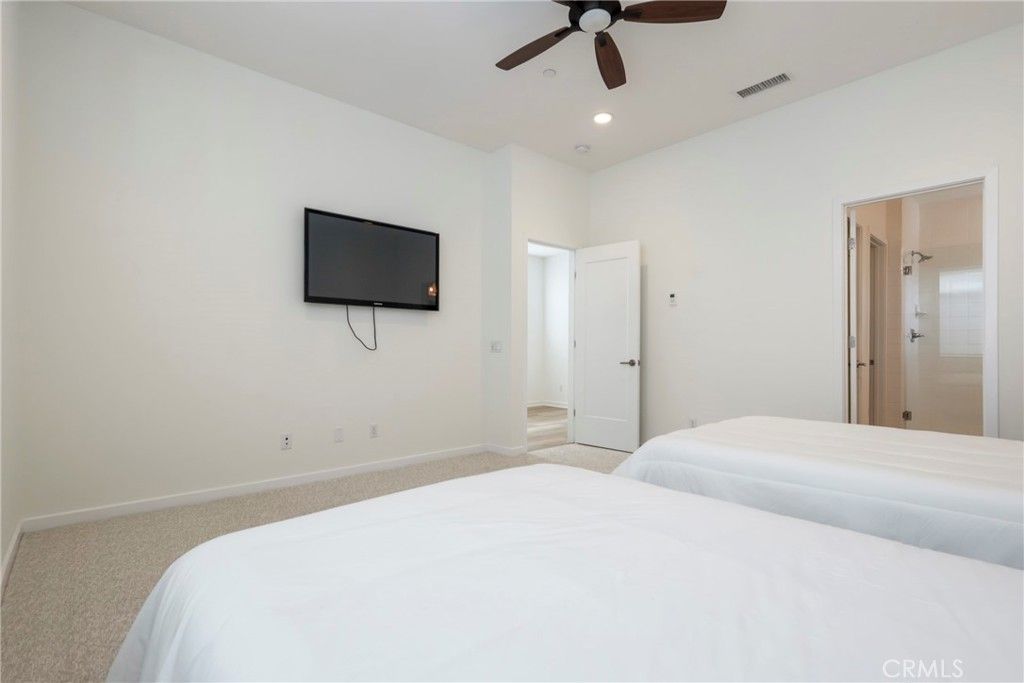 Image 23 of property listing at 809 Brickyard Lane, Costa Mesa, CA 92627