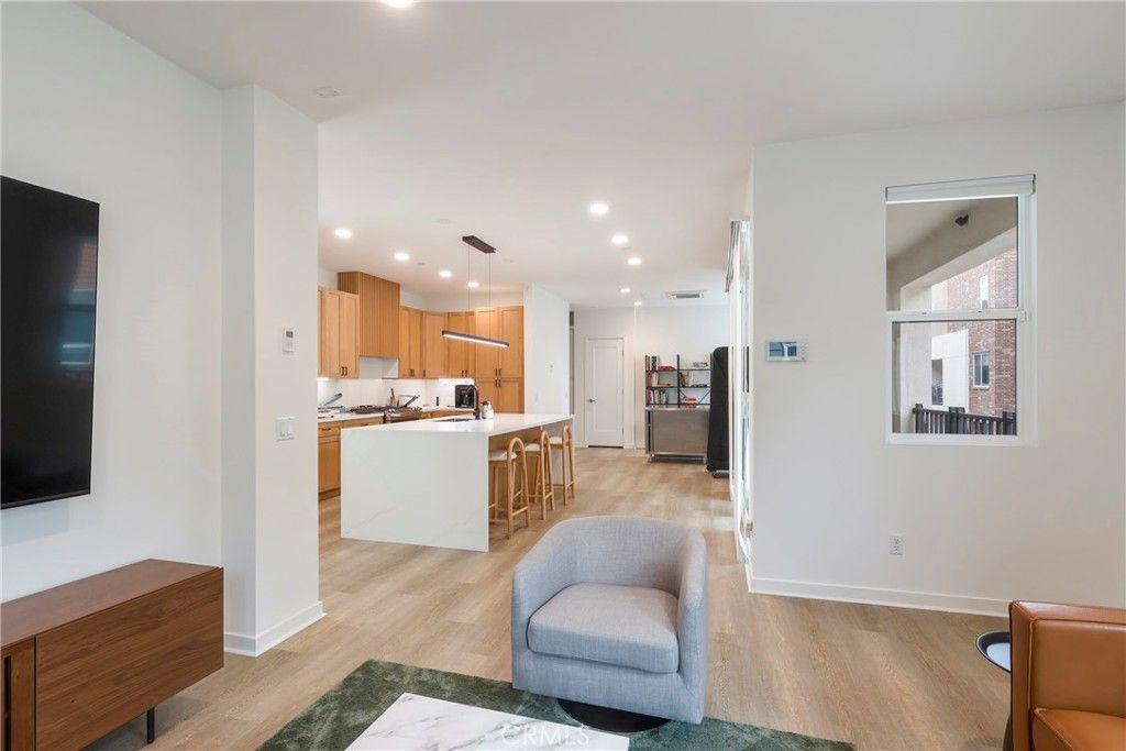 Image 8 of property listing at 809 Brickyard Lane, Costa Mesa, CA 92627