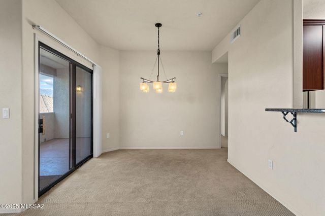 2550 E River Rd Unit 5302, Tucson, AZ 85718