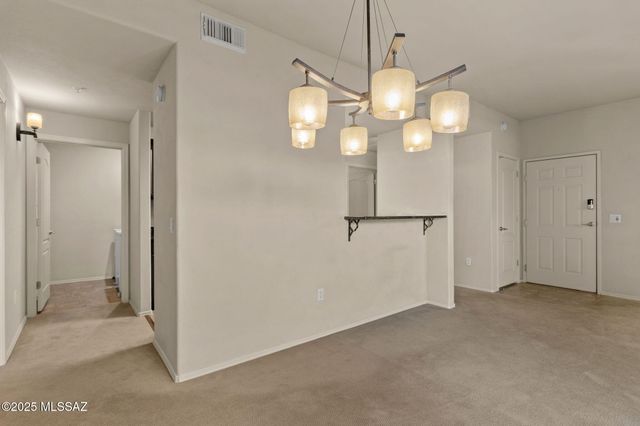 2550 E River Rd Unit 5302, Tucson, AZ 85718