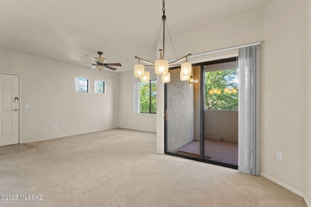 2550 E River Rd Unit 5302, Tucson, AZ 85718