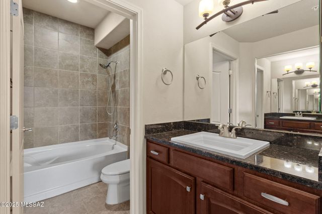 2550 E River Rd Unit 5302, Tucson, AZ 85718