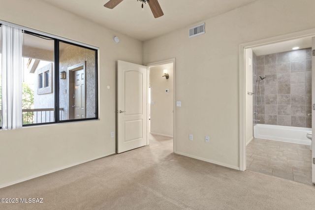 2550 E River Rd Unit 5302, Tucson, AZ 85718