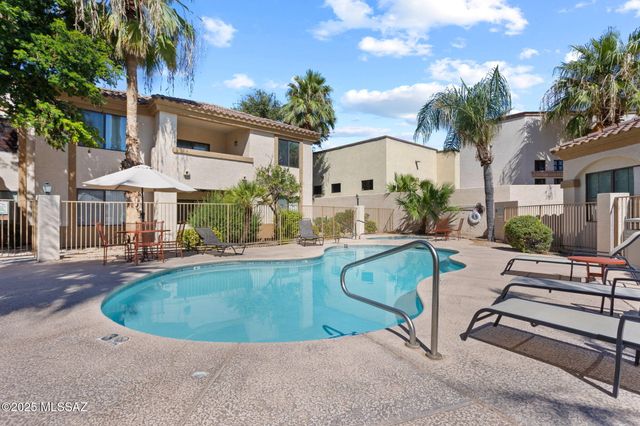 2550 E River Rd Unit 5302, Tucson, AZ 85718