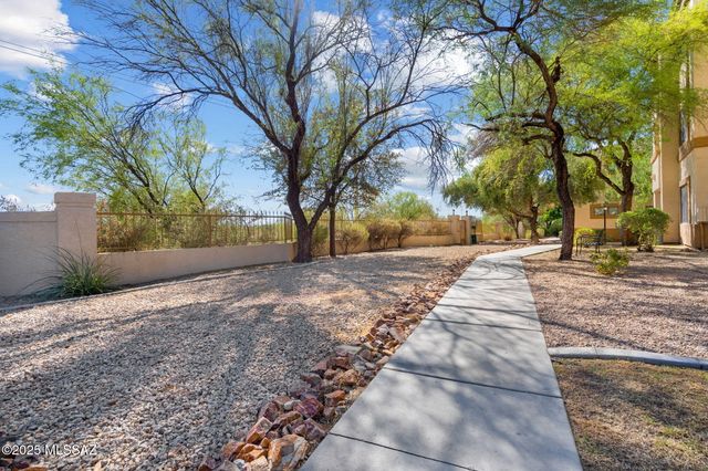 2550 E River Rd Unit 5302, Tucson, AZ 85718