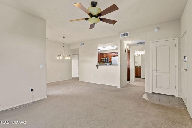 2550 E River Rd Unit 5302, Tucson, AZ 85718