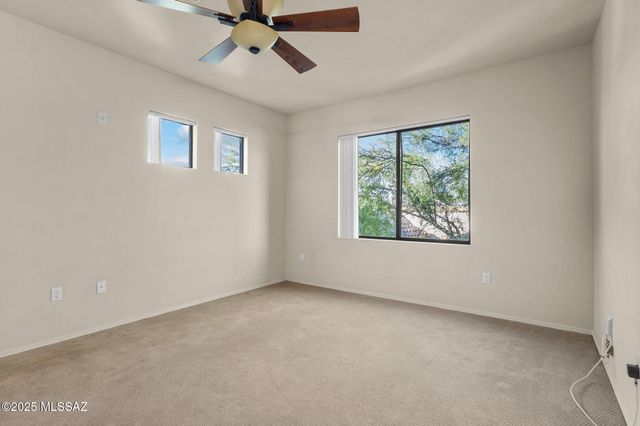 2550 E River Rd Unit 5302, Tucson, AZ 85718