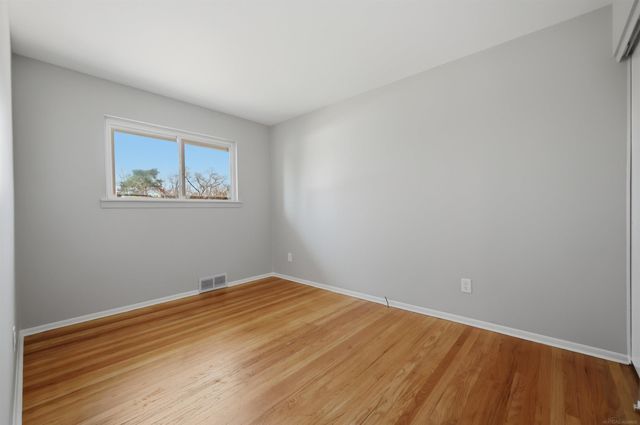 33226 Vista Way Street, Fraser, MI 48026