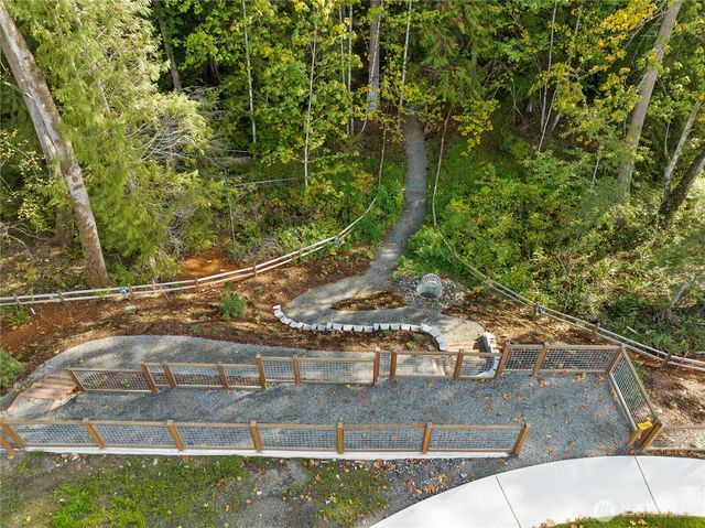 13725 SE 85th Street, Newcastle, WA 98059
