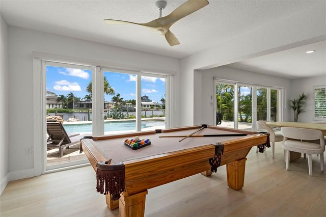 5548 LEEWARD LANE, New Port Richey, FL 34652