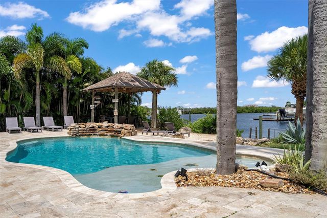 5548 LEEWARD LANE, New Port Richey, FL 34652