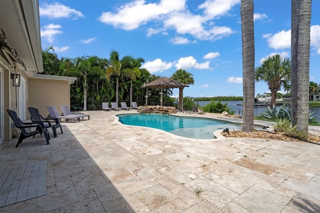 5548 LEEWARD LANE, New Port Richey, FL 34652