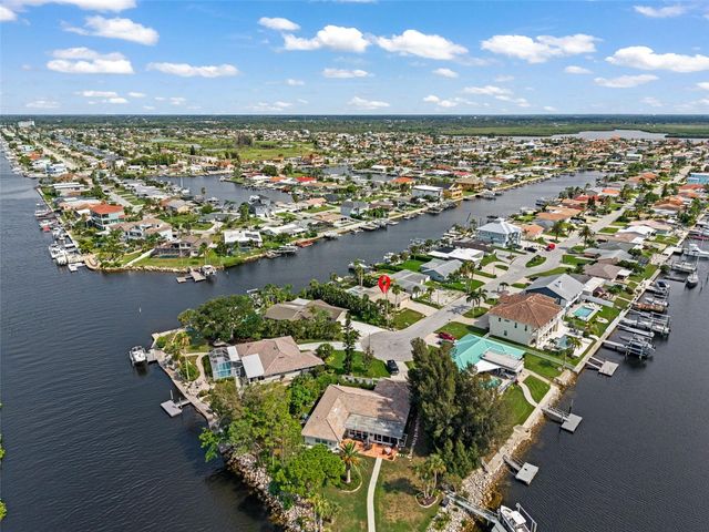5548 LEEWARD LANE, New Port Richey, FL 34652