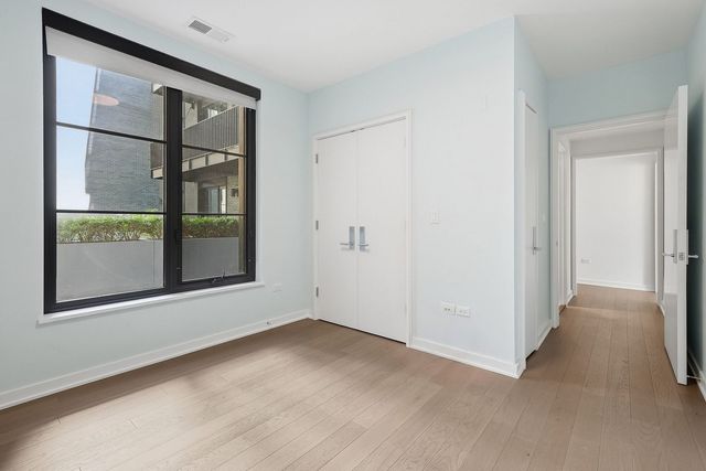 1400 W Monroe Street 2B, Chicago, IL 60607