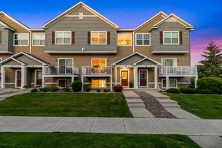 9590 Jefferson Drive 3, Chanhassen, MN 55317