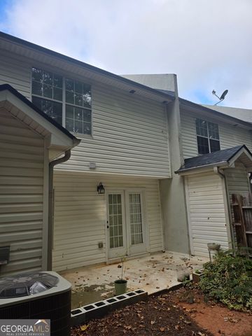 111 Chastain Loop, Newnan, GA 30263
