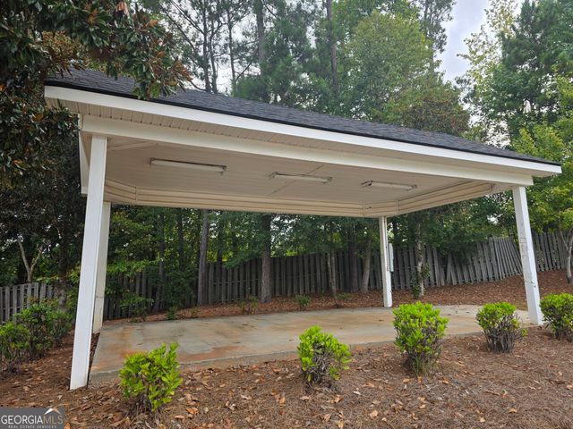 111 Chastain Loop, Newnan, GA 30263