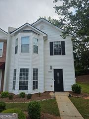 111 Chastain Loop, Newnan, GA 30263