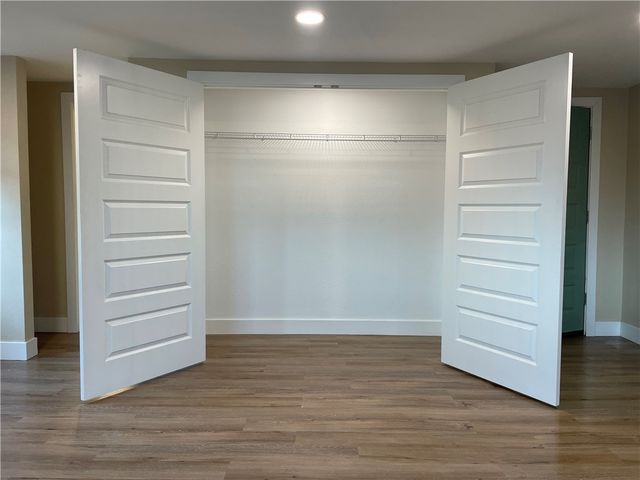 4600 E Huntsville Road, Fayetteville, AR 72701