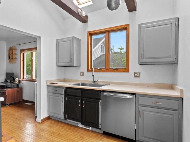 2906 Forest AVENUE, Two Rivers, WI 54241