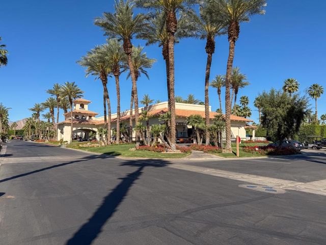 80394 Avenue 48 8, Indio, CA 92201