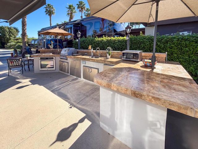 80394 Avenue 48 8, Indio, CA 92201