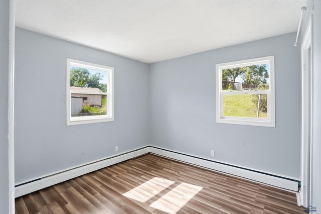 242 E FAIRMONT BLVD, Rapid City, SD 57701