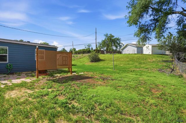 242 E FAIRMONT BLVD, Rapid City, SD 57701