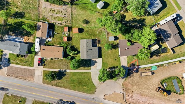 242 E FAIRMONT BLVD, Rapid City, SD 57701