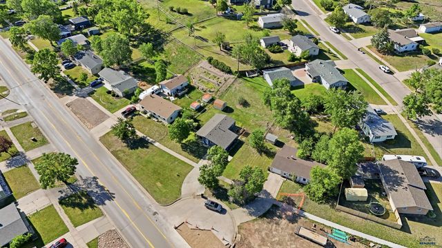 242 E FAIRMONT BLVD, Rapid City, SD 57701